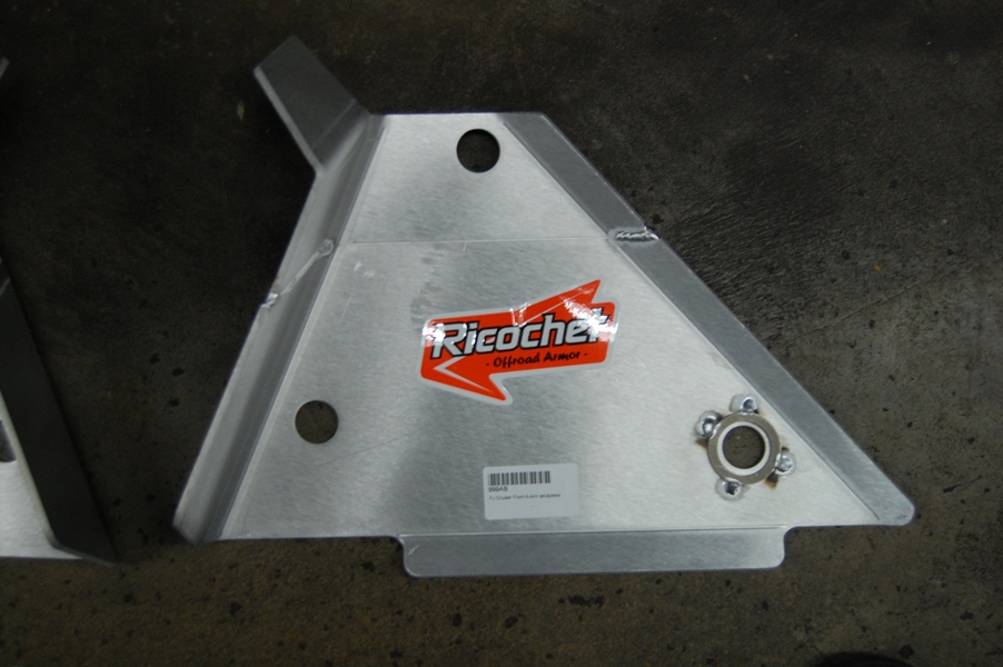 Ricochet Front LCA Skids for FJ Cruiser